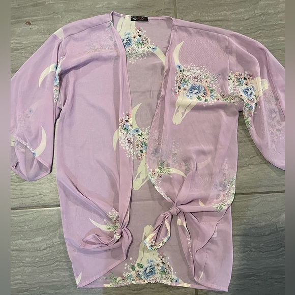 Sheer kimono cow skull - Picture 1 of 2